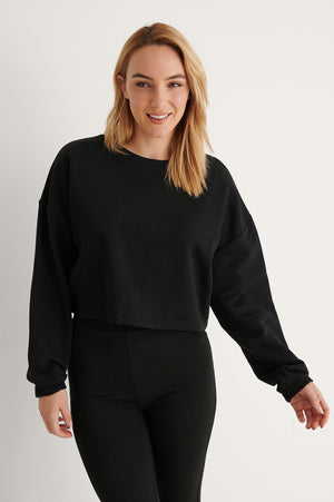 
                
                    Charger l&amp;#39;image dans la galerie, The Cropped Chunky Sweater
                
            