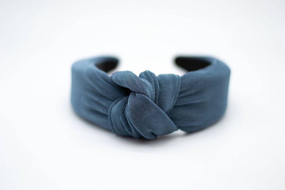 
                
                    Charger l&amp;#39;image dans la galerie, Textured Knit Headband
                
            
